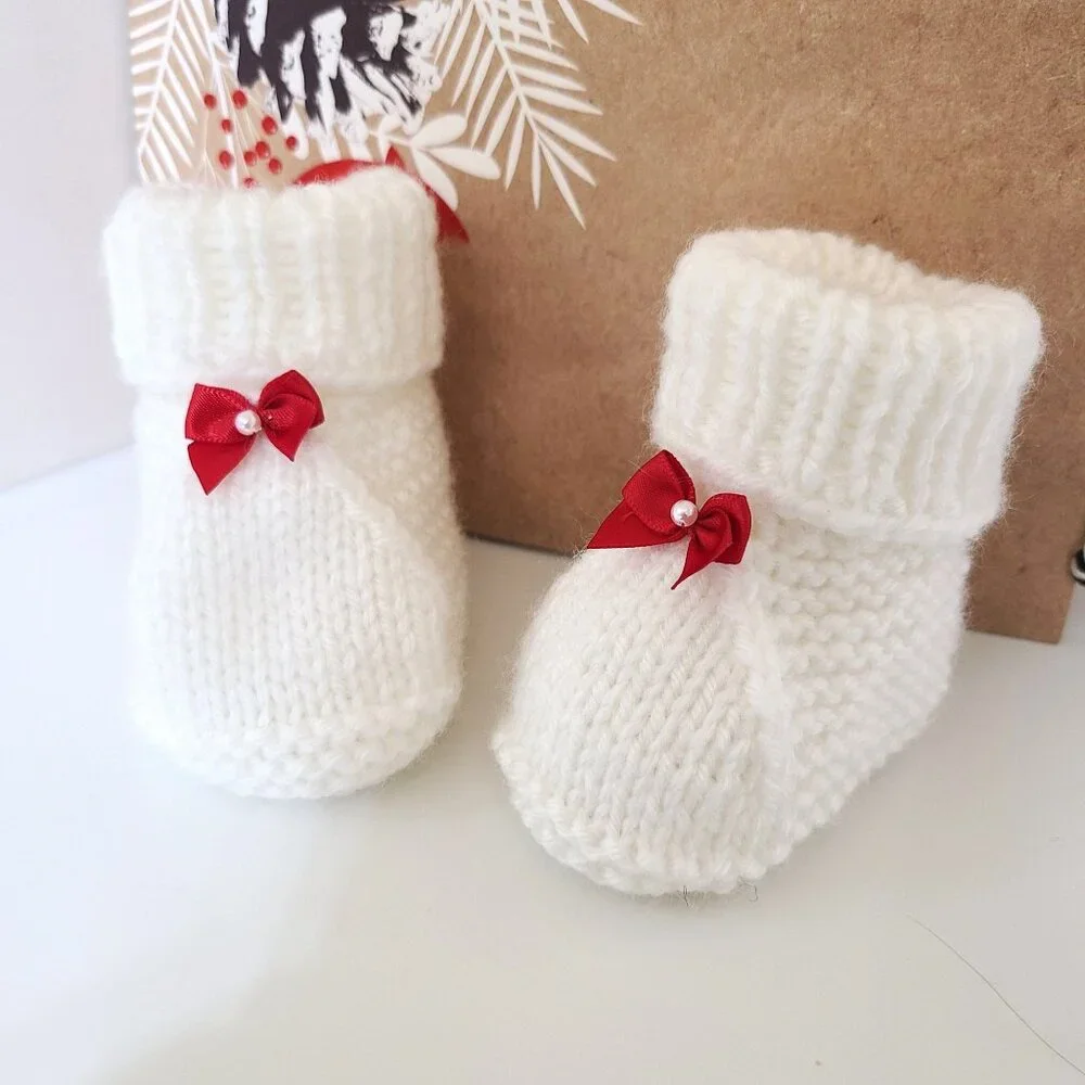 Cute Baby Booties Knit Baby Boots Baby Shower Booties White Size 0-3 Months